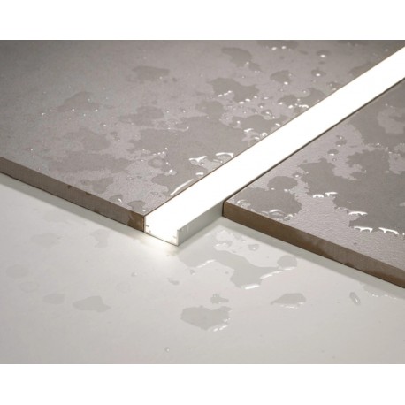 Gotowa oprawa LED hermetyczna IP68 IK08 łazienkowa zoomLED® AQU srebrna