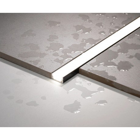 Gotowa oprawa LED hermetyczna IP68 IK08 łazienkowa zoomLED® AQU srebrna