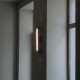 Aluminiowy kinkiet NURT Embassy Interiors