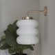 Eklektyczna szklana lampa wisząca Mémoire Embassy Interiors mosiądz